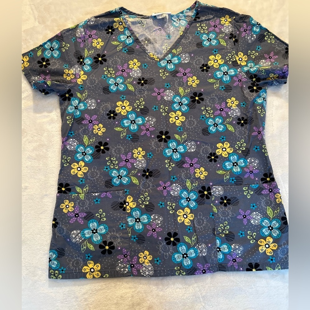 Scrubstar Floral V-Neck Scrub Top